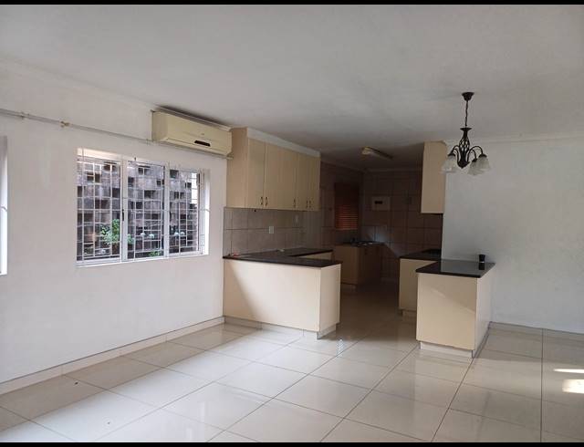 3 BEDROOM SIMPLEX TO LET IN MALVERN
